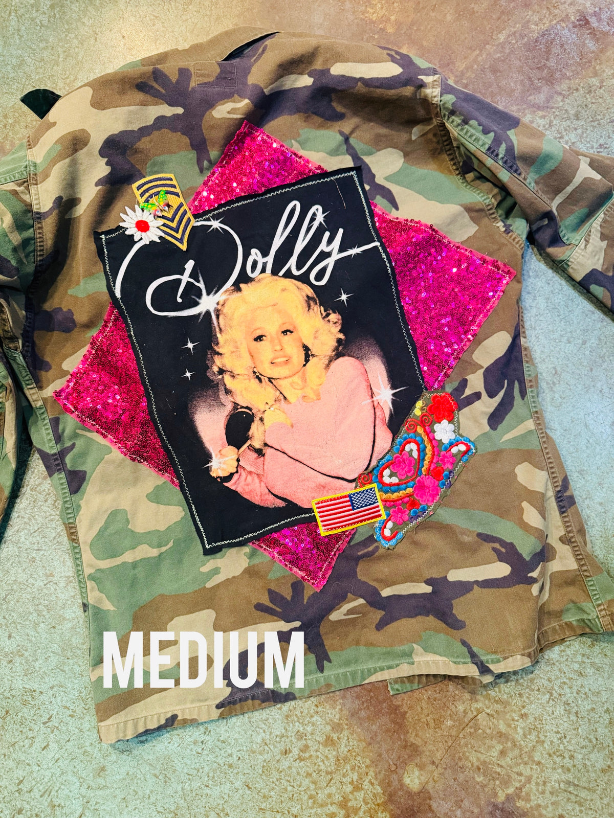 Dolly medium hot pink sequins camo