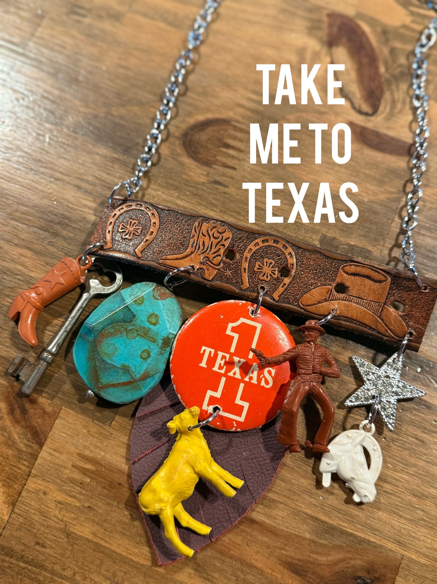 Take me to Texas necklace