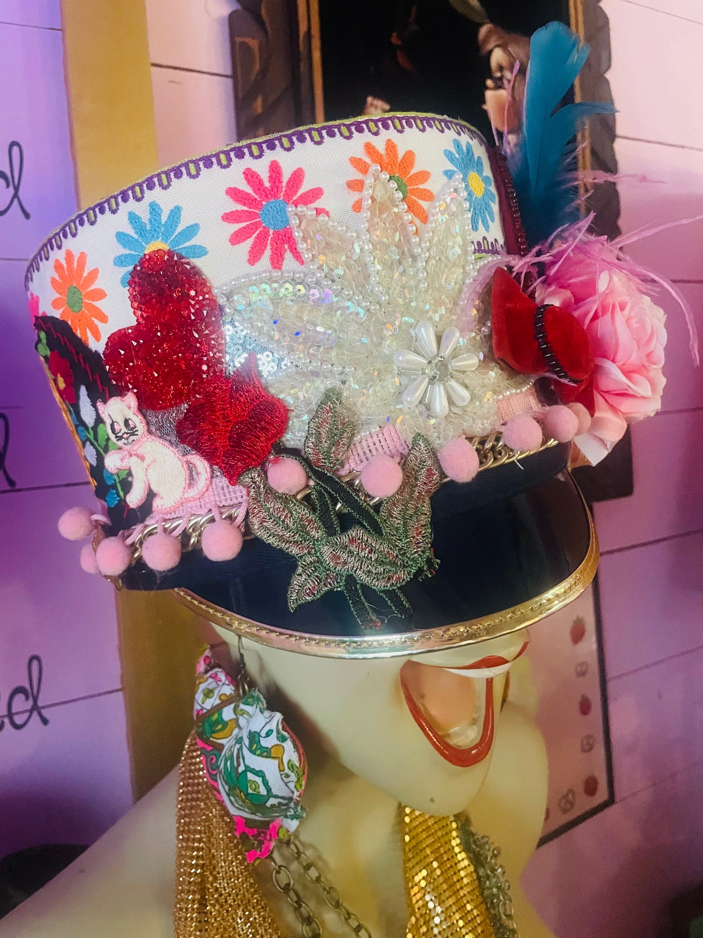 Funky heartbreaker band hat
