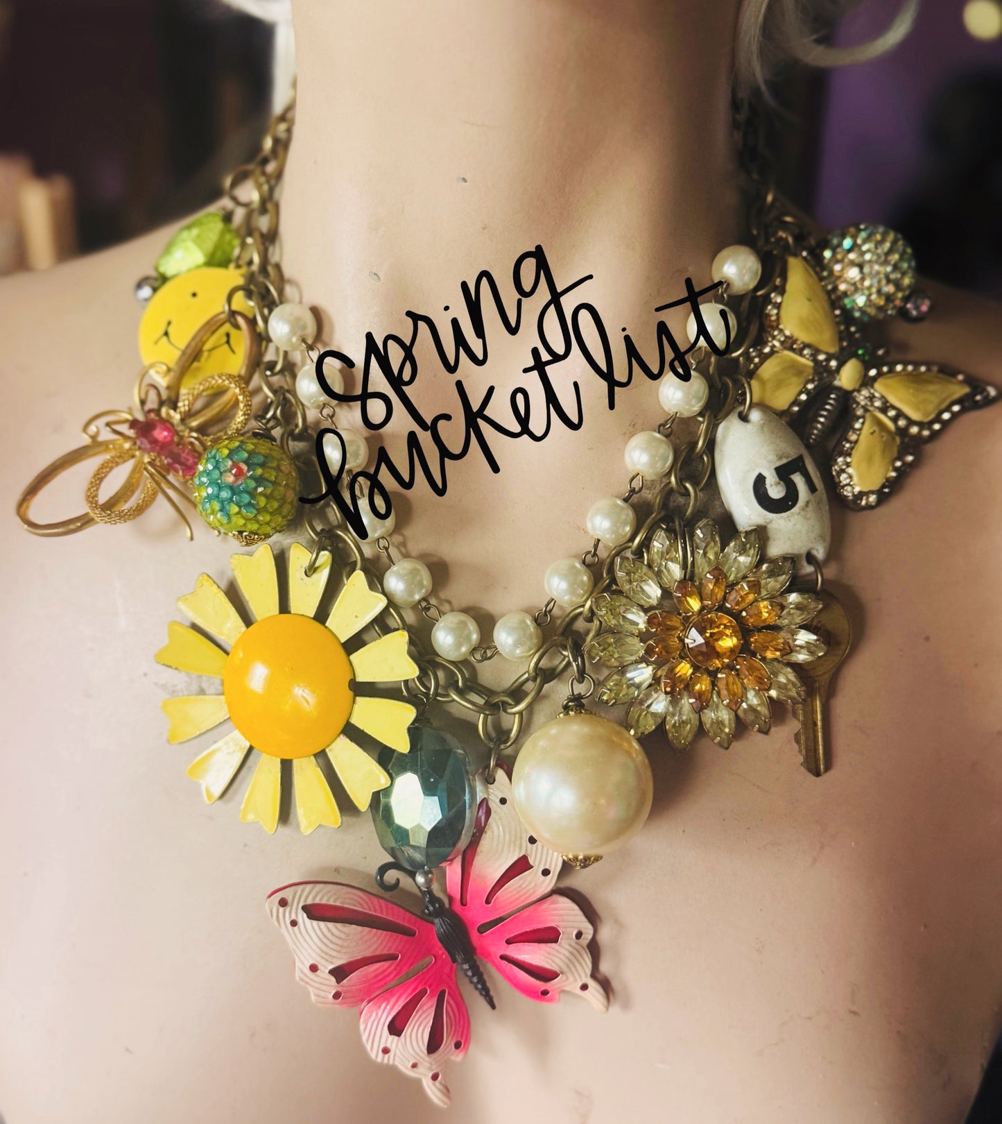 5 things that make you HAPPY necklace