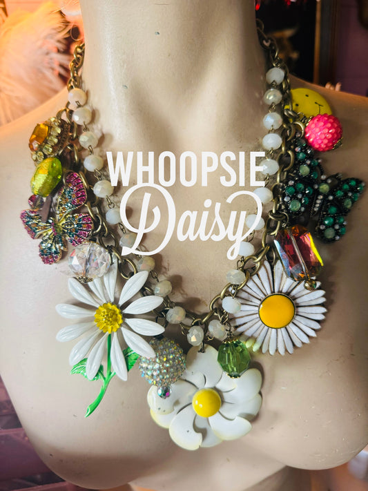 Whoopsie Daisy Necklace