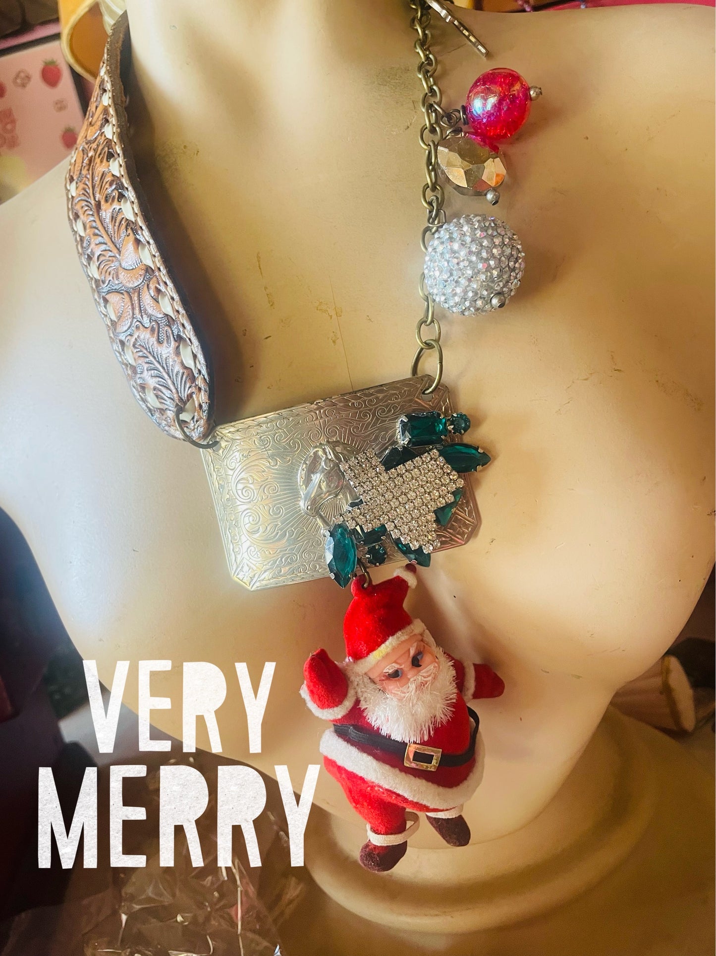 Santa necklace with Texas