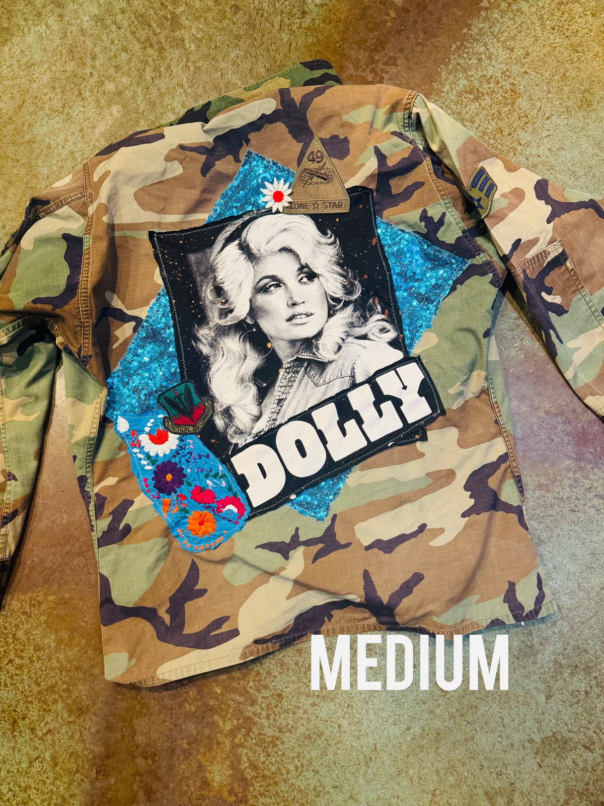 Dolly medium turquoise sequined camo